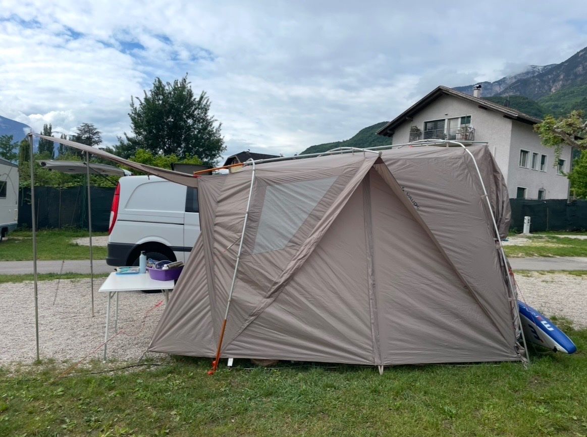 Vaude Verande & Tende da sole: VAUDE Auto-/Vanvorzelt – Pavillion – Usato da Davos Platz venduto da Flosch01 6