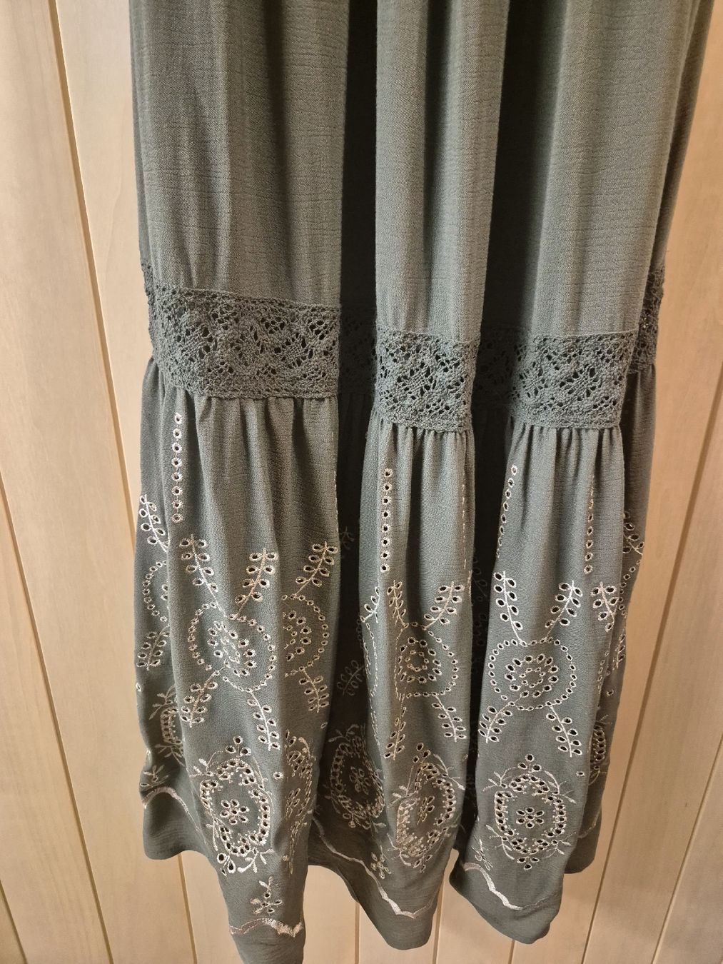 Vestiti: Robe kaki Elora – Nuovo e nell'imballaggio originale da Carrouge VD venduto da sar_2ncs 2