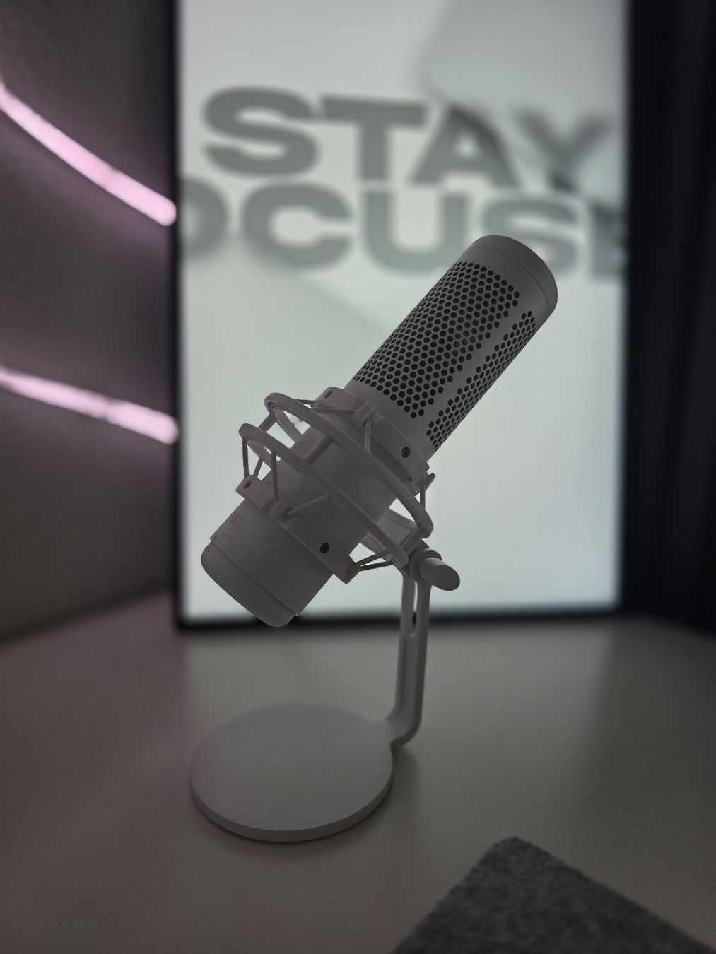 Hyperx Microfoni: HyperX Quadcast S in weiss – Usato da Küssnacht am Rigi venduto da FR_Road 1