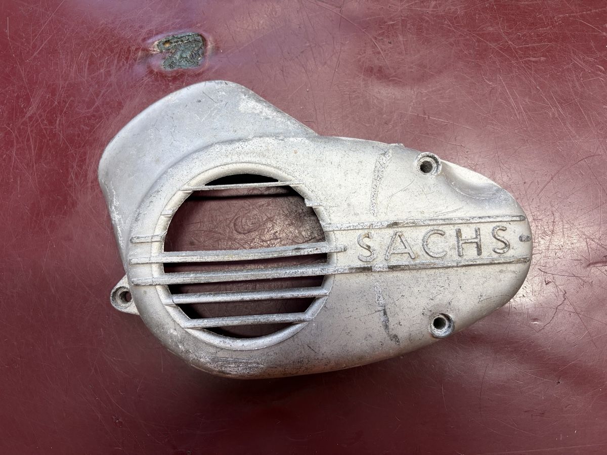 Sachs Pièces pour mobylette: Mofa Sachs 502 Gebläsedeckel – D'occasion à Latterbach par Bbutz98