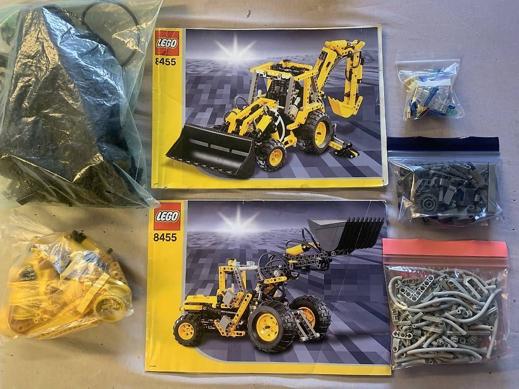 Lego Kit di costruzioni: Lego Technic Baggerlader 8455 mit den Originalbauanleitungen – Usato da Willerzell venduto da Eluchs 2