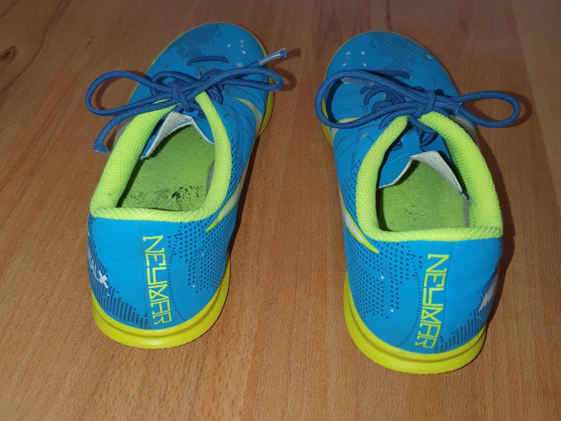 Nike Scarpe per ragazzi: Fussballschuhe v. Nike, Gr. 37.5 – Usato da Bilten venduto da pelanov 2