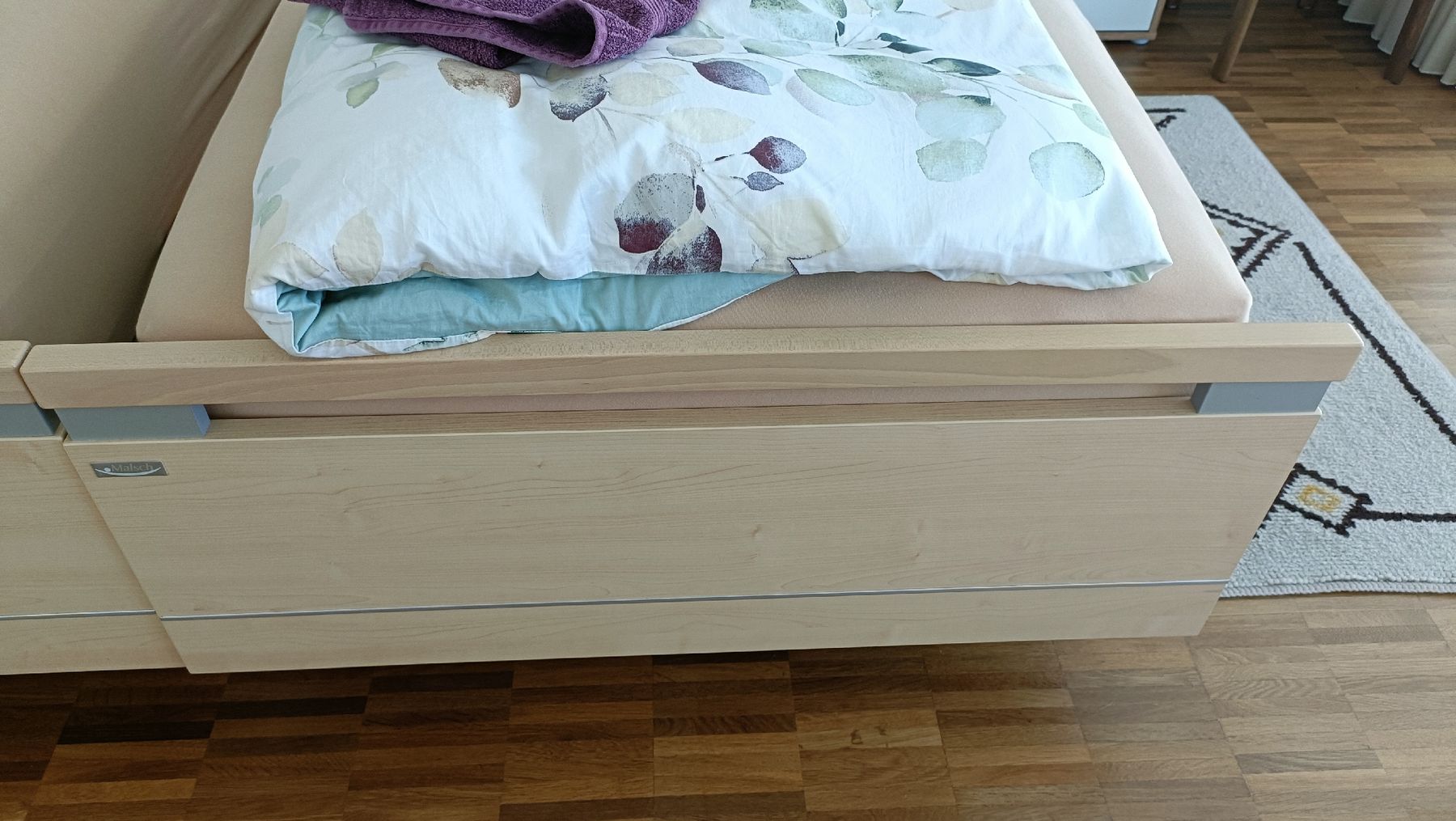 Betten: Pflegebett Malsch – Gebraucht aus Münchenwiler von ruedmar 1