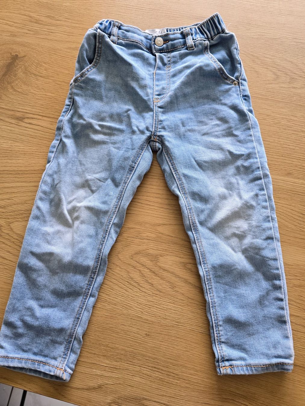Zara Pantaloni: Zara Jeans gr 104 – Usato da Uetendorf venduto da baumstamm3