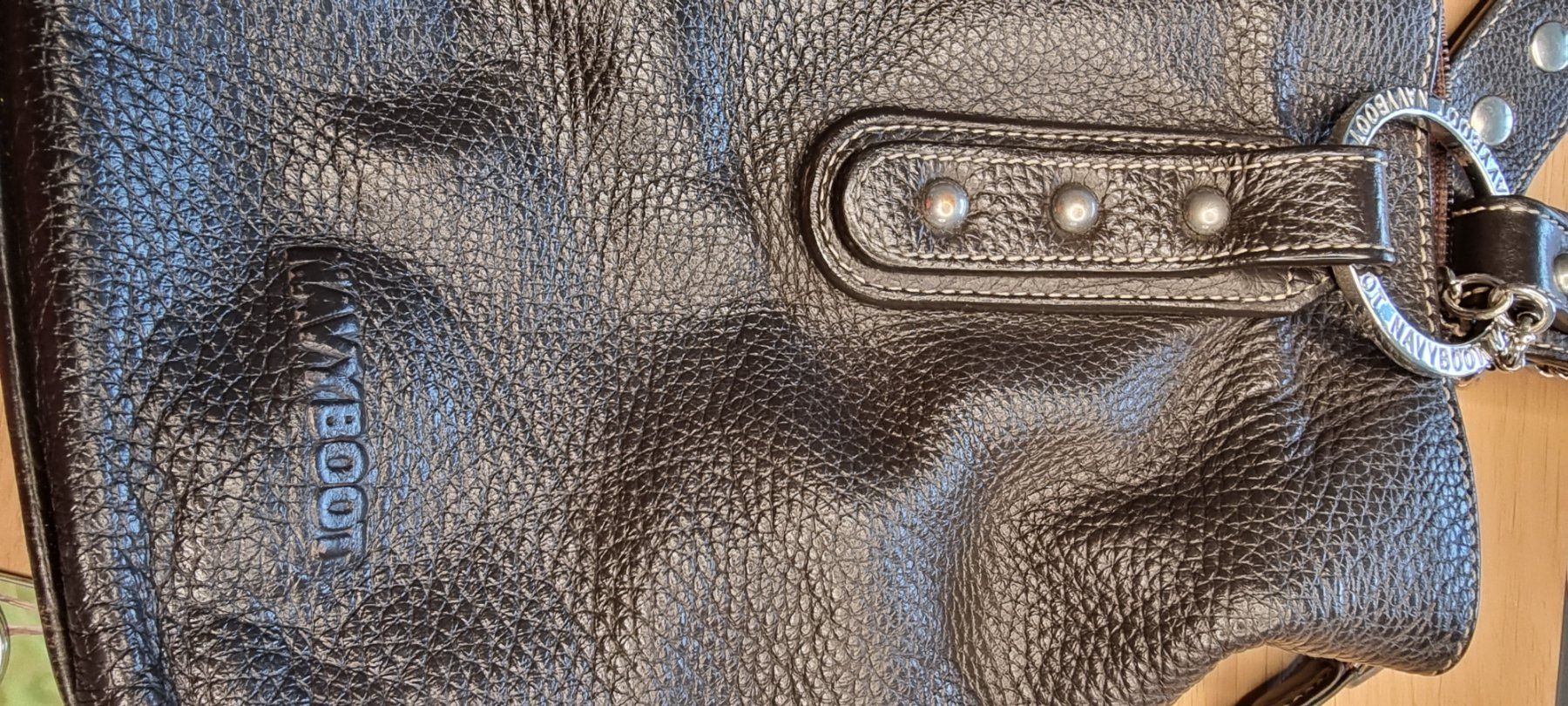 Navyboot Taschen für Damen: Navyboot Leder Umhängetasche – Gebraucht aus Dielsdorf von meret07 8