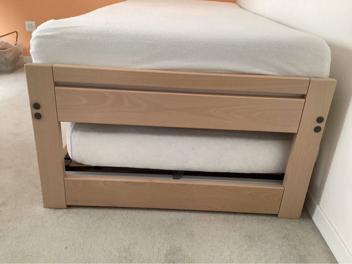 Betten: Doppelbett – Gebraucht aus Dietikon von Gus7 2