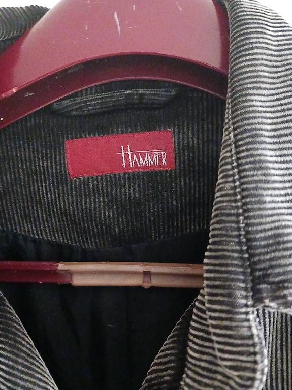 Jacken: Blazer aus Manchester 42 – Gebraucht aus Riedholz von bri_fr7s 3