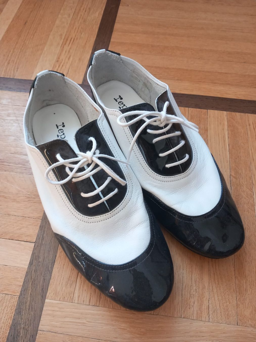 Repetto Damenschuhe: Chaussures Repetto – Neu (gemäss Beschreibung) aus Fribourg von sha_66w9