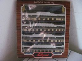 5 Rheingoldwagen HO von Liliput, Artikel Nr. 820, ohne Lok