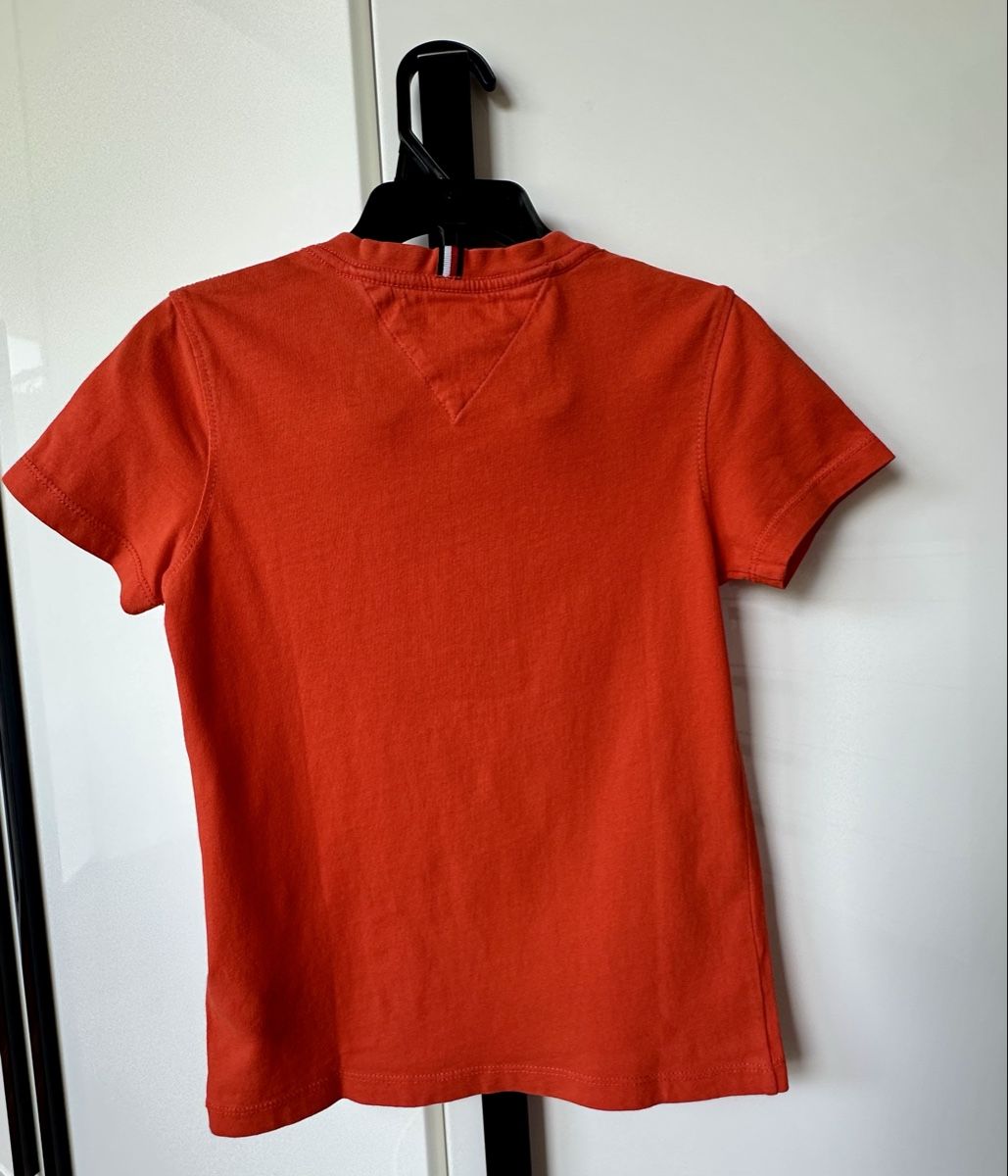 Tommy Hilfiger Camicie, T-shirt & Polo: T-shirt in cotone Tommy – Usato da Castel San Pietro venduto da Moregi 1