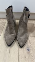 Paul green suede ankle boots 38