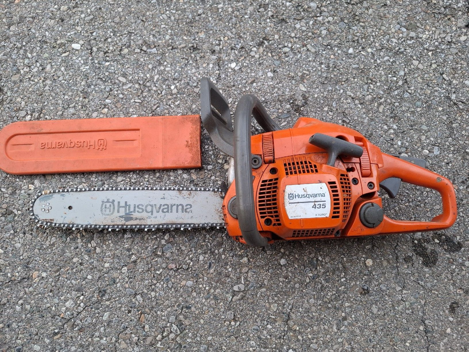 Husqvarna Seghe: Husqvarna Benzinkettensäge 435 – Usato da Wolfhalden venduto da B.Dobler91
