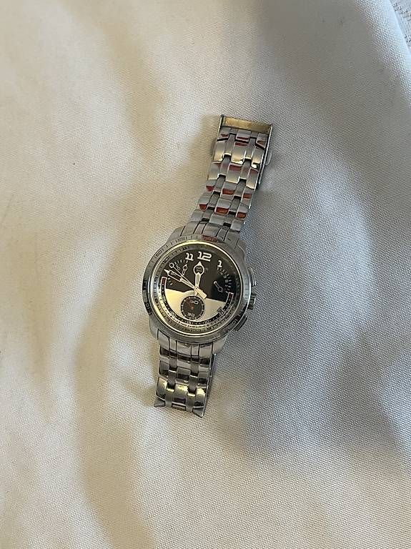 Montres: Swiss watch – D'occasion à Dietikon par Samiii94 1