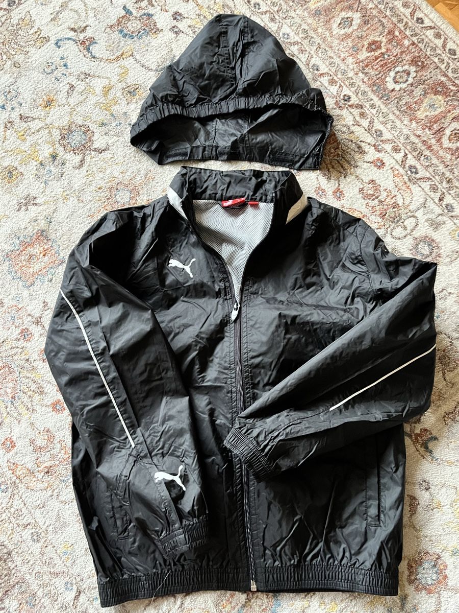 Puma Jacken & Mäntel: Veste Puma noire à capuche taille 152 – Neu (gemäss Beschreibung) aus Morges von sve_fp8t