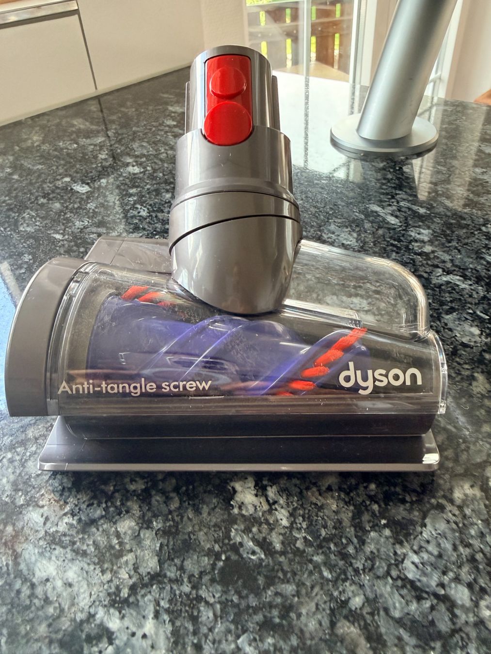 Dyson Aspirapolveri & Accessori: Neue Original Dyson 500766 Mini-elektrobürste V12 – Nuovo (secondo la descrizione) da Neerach venduto da topshotta