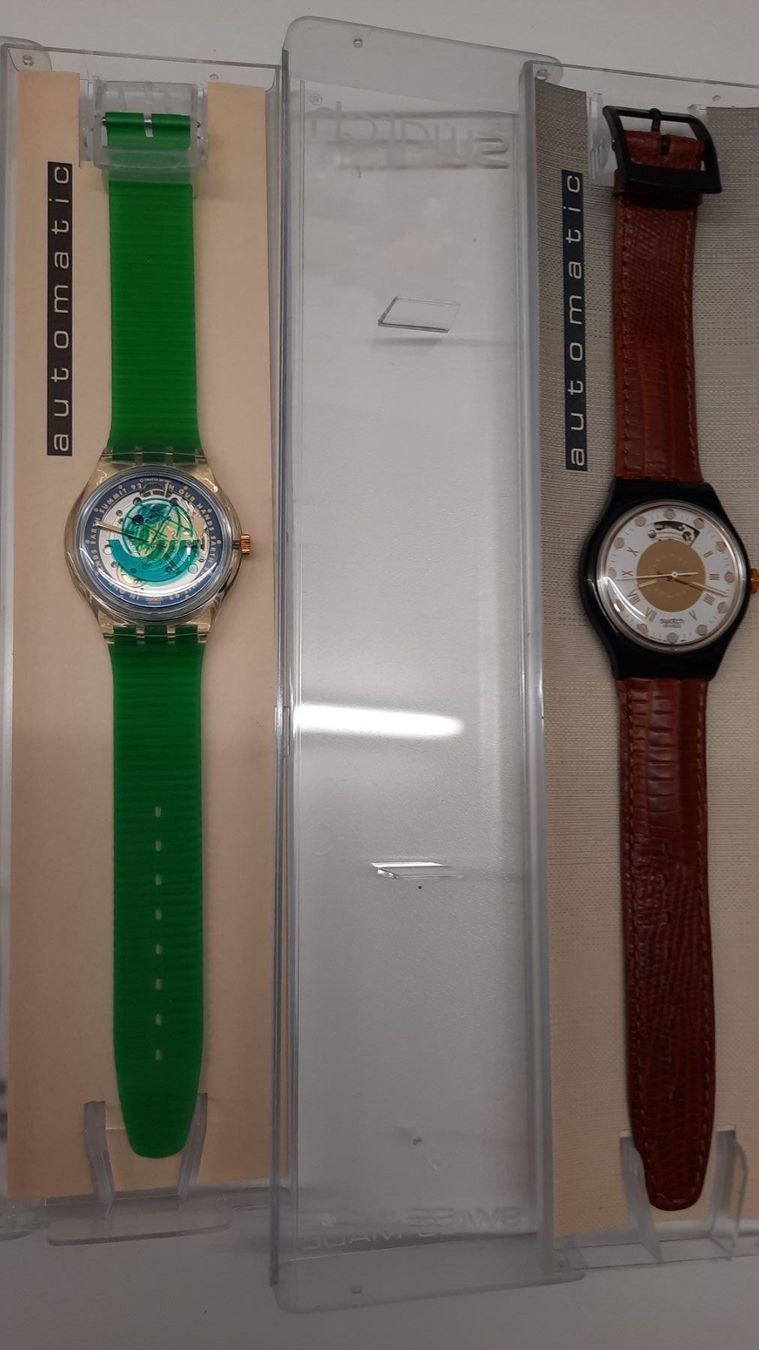 Swatch Uhren: Swatch Sammlung 13 Uhren – Neu und originalverpackt aus Seengen von Ombre03 1