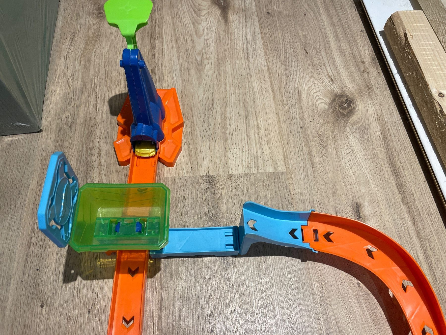 Hot Wheels Jouets: Hot Wheels Loop Race Track Set – D'occasion à Aawangen par Zwergli110 4