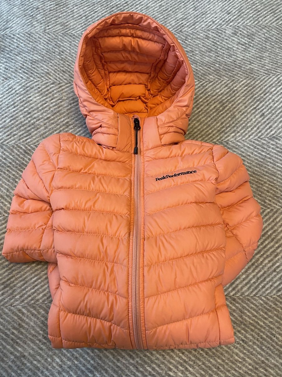 Peak Performance Vestes: Peak performance Down Jacket gr. 130, 8-11 JA wert 300,- – D'occasion à Männedorf par iza04 3