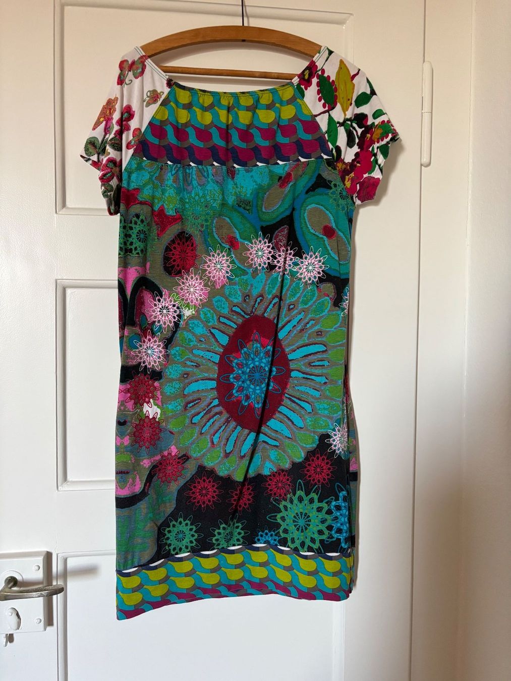 Desigual Robes: Kleid von Desigual – D'occasion à Wangen b. Olten par oldies6 1