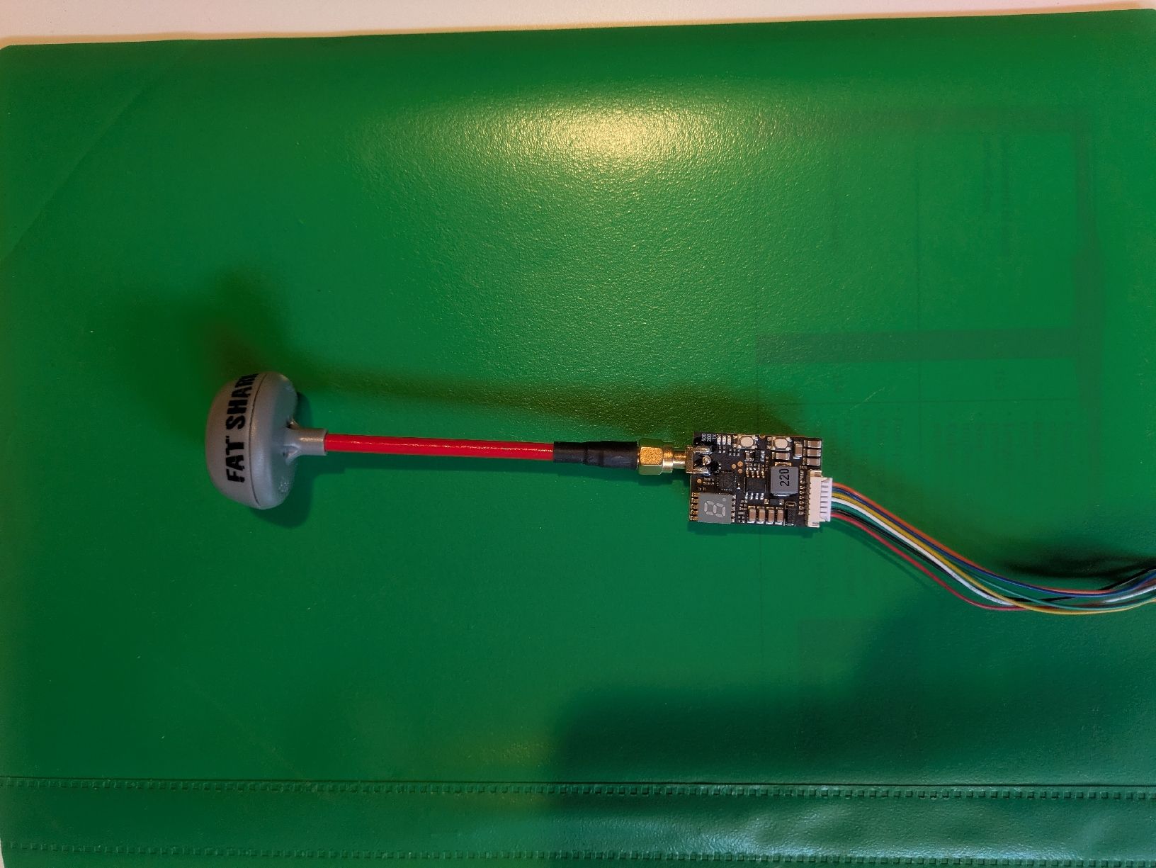 RC Modellbau: FPV Video Transmitter with Antenna, Ready to Fly! – Gebraucht aus Wohlen AG von Tud_pyl8