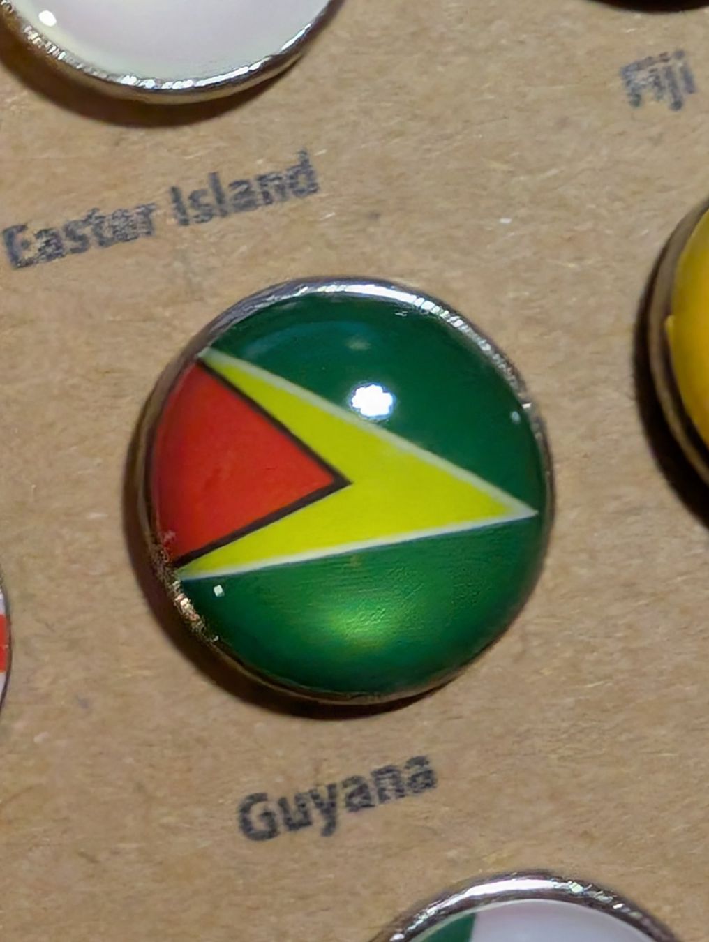 Plaketten & Abzeichen: Ansteckpin LW: Länderwappen – Gebraucht aus Oppligen von Pin-Fall-Shop