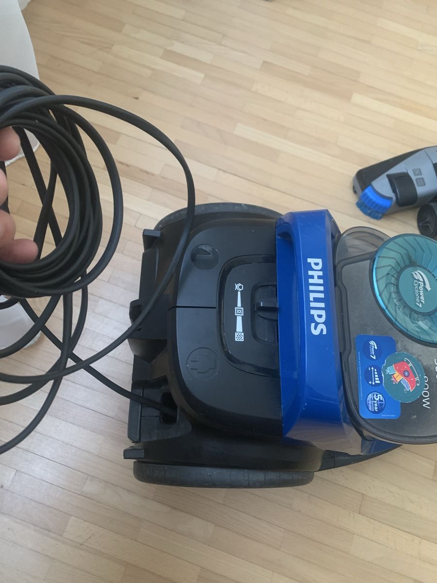 Philips Aspirapolveri & Accessori: Philips Staubsauger  – Difettoso da Teufen AR venduto da ale_qb2k 2