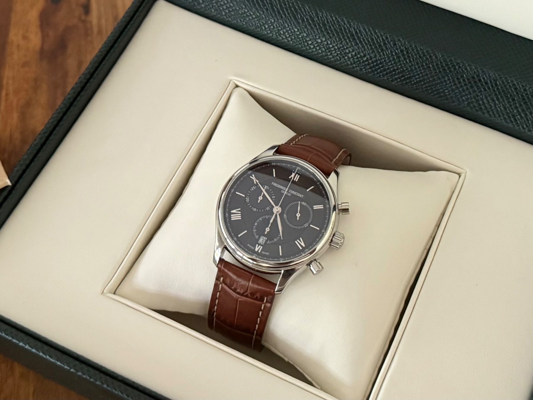 Frederique Constant Uhren: Frédérique Constant Geneve - Classics Chrono Black Dial – Gebraucht aus Schliern b. Köniz von 505SR2.0