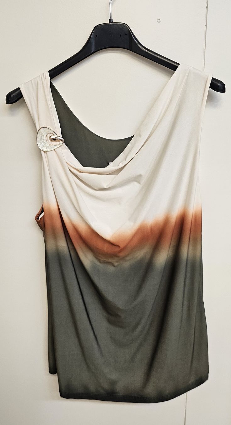 Tops: Top NEU – Neu und originalverpackt aus St. Gallen von Moda.1