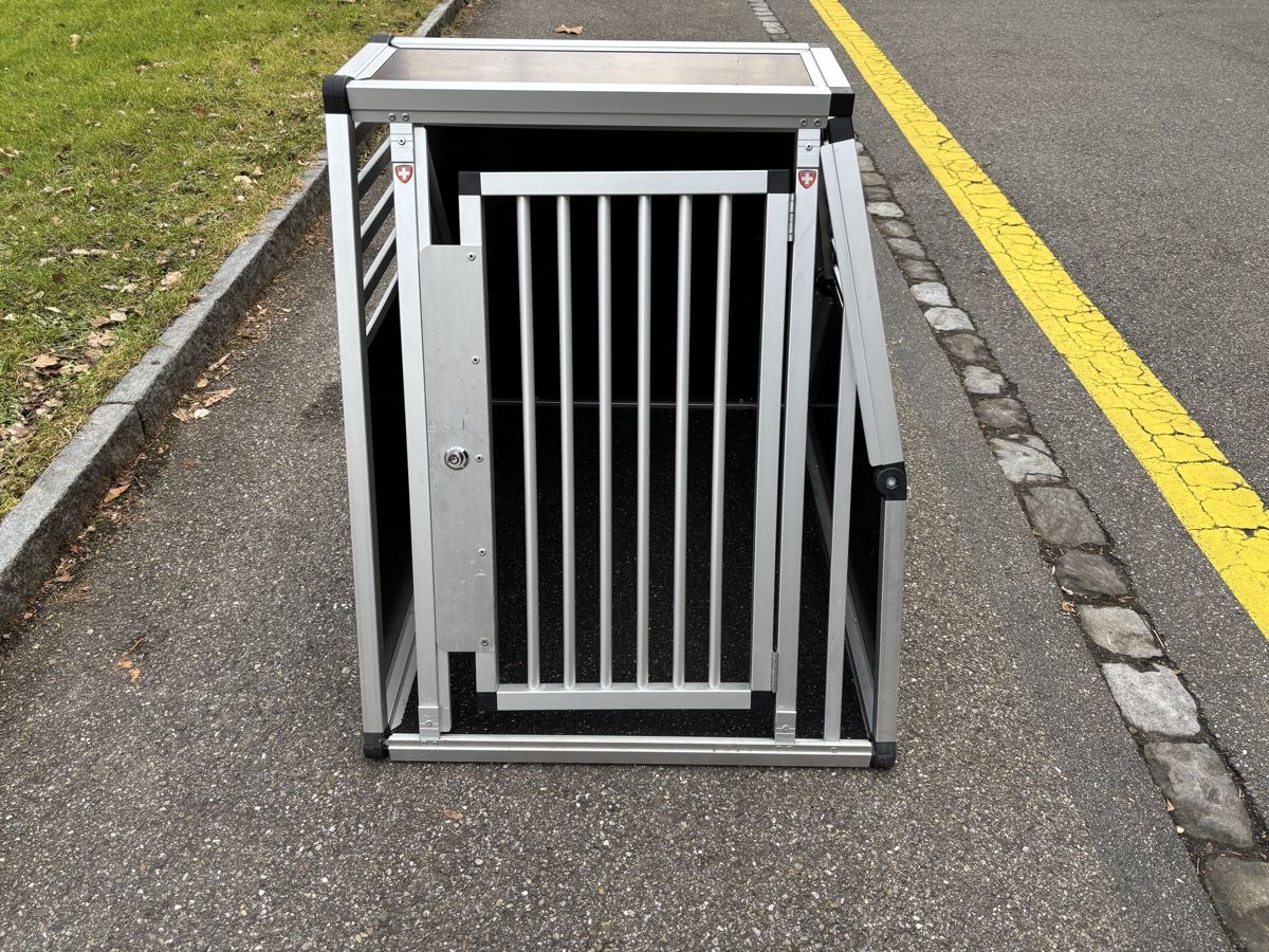 Cucce & Letti: Hundebox Hundetransportbox – Usato da Winterthur venduto da sutti02