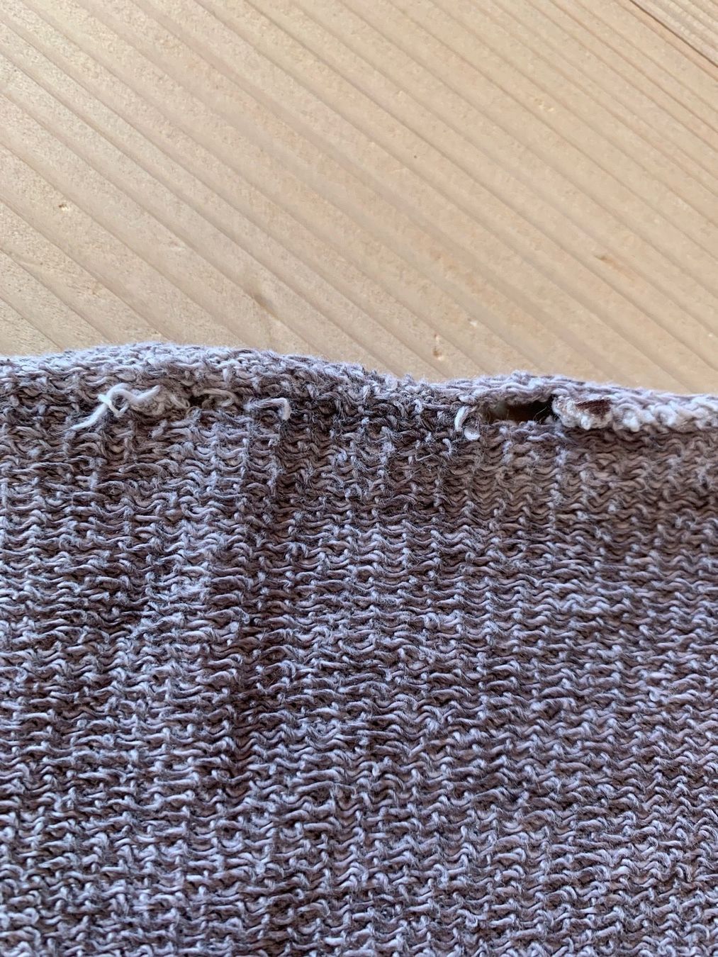 Pullover & Sweatshirts: Sweatpulli von cotton candy in farbverlauf violett – Gebraucht aus Hölstein von dia_7d6n 4