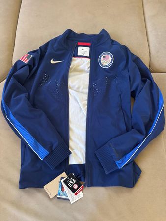 Nike Team USA Olympia Jacke NEU