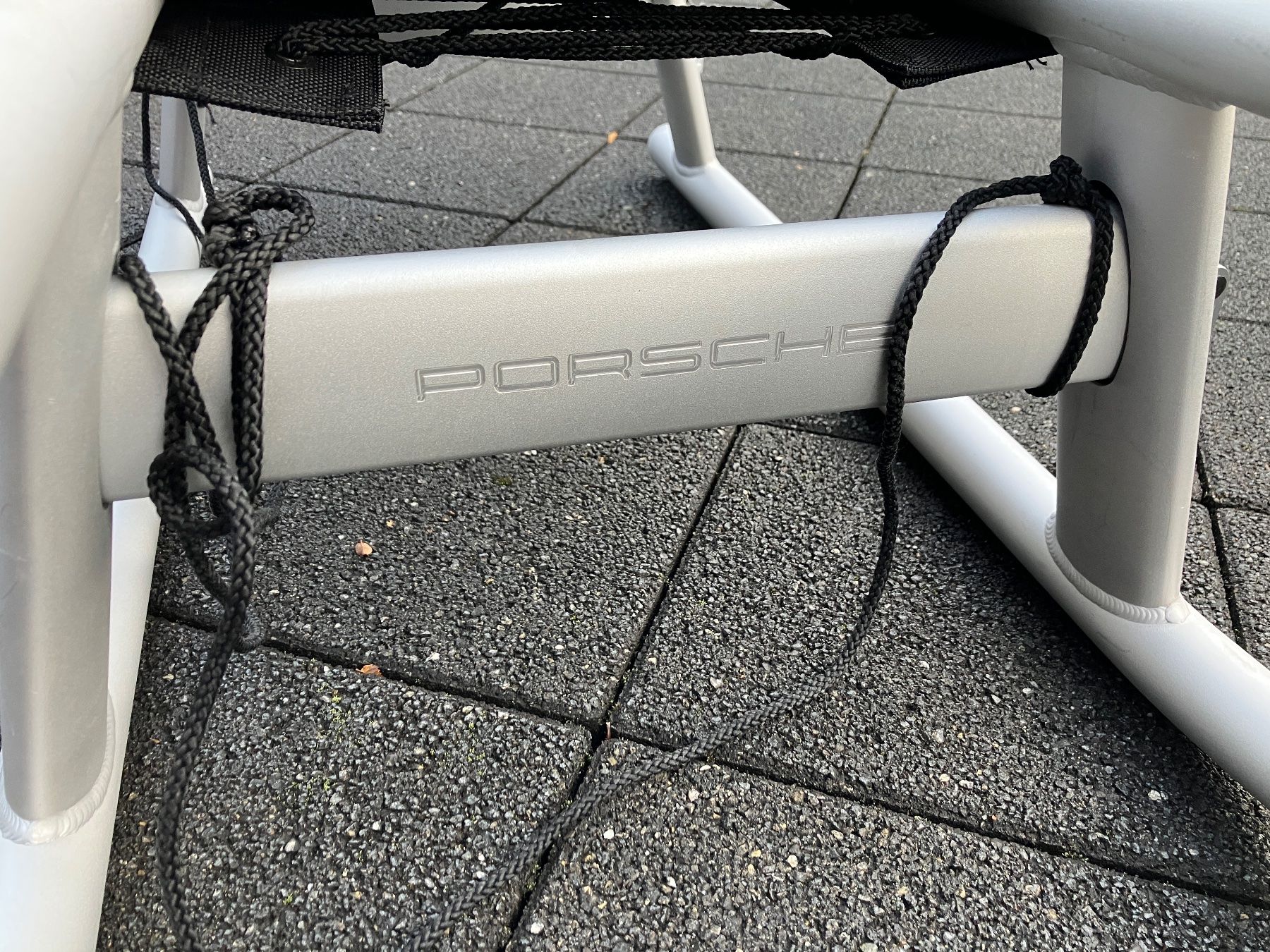 Slitta: PORSCHE Schlitten – Usato da Schwanden-Brienz venduto da swisscopter 1