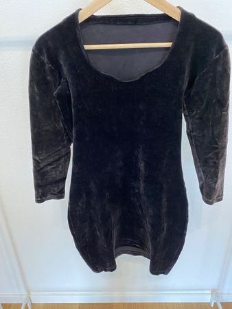 Schwarzes Samtkleid, Grösse S