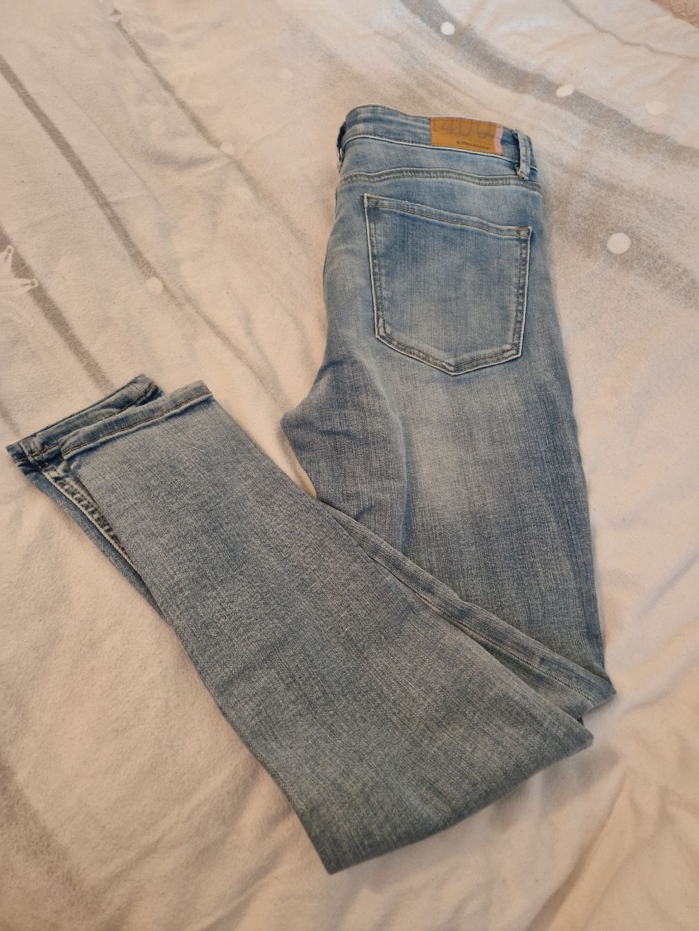 Jeans: 2 Jeans M – Neu (gemäss Beschreibung) aus Ebikon von kov_9vqb 6