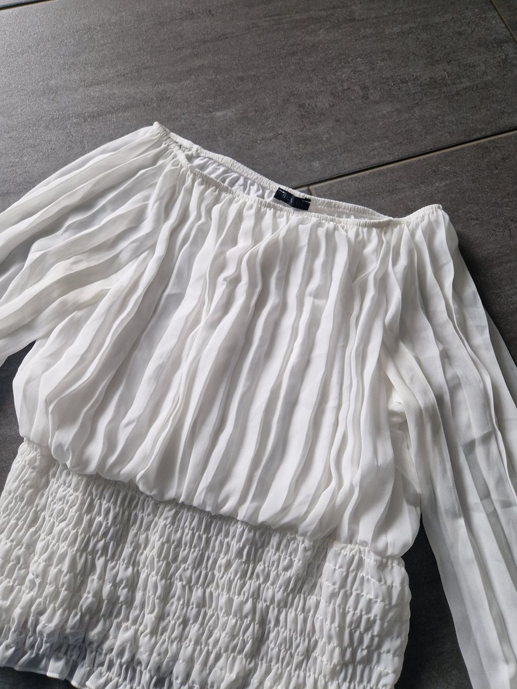 Camicette: NUNA LIE  Plissee-Bluse  weiss  gr. S – Usato da Mezzovico venduto da maemy 1