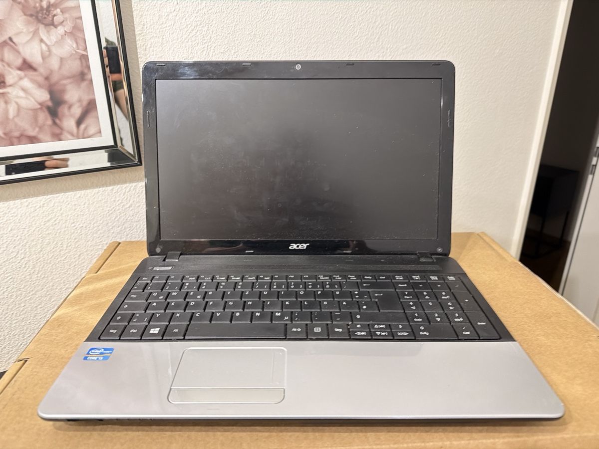 Acer Notebook: Acer Laptop – Difettoso da Bülach venduto da rei_d6tw