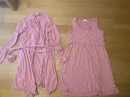Still Pijama mit Mantel dazu Seraphine rosa Grösse S