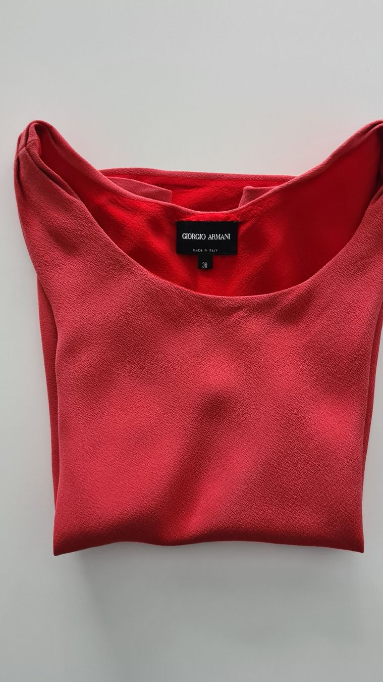 Armani Top: GIORGIO ARMANI  SEIDENTOP – Usato da Nebikon venduto da Draga25