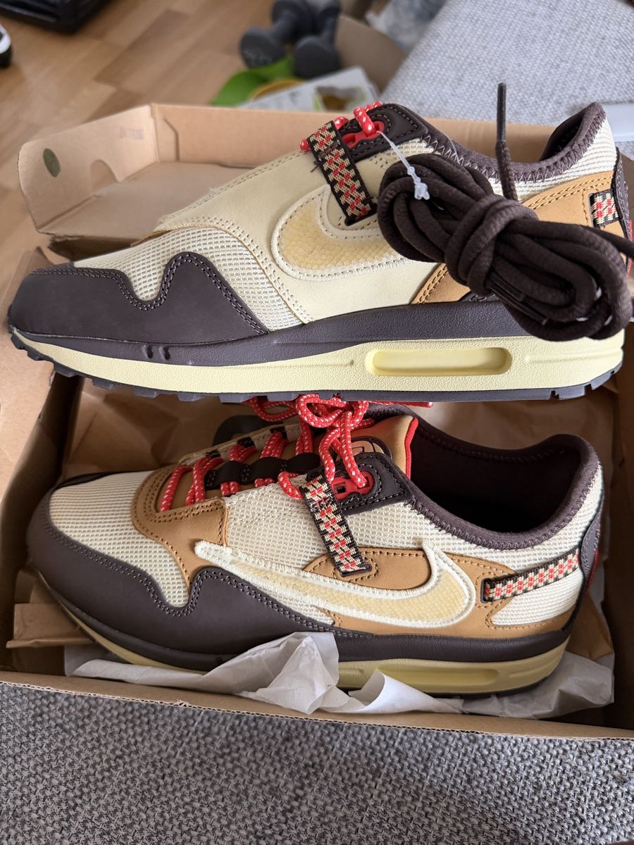 Nike Scarpe da uomo: Nike Air Max 1 Travis Scott Cactus Jack - Size EU40.5 – Nuovo e nell'imballaggio originale da Oberengstringen venduto da 773_d9tn