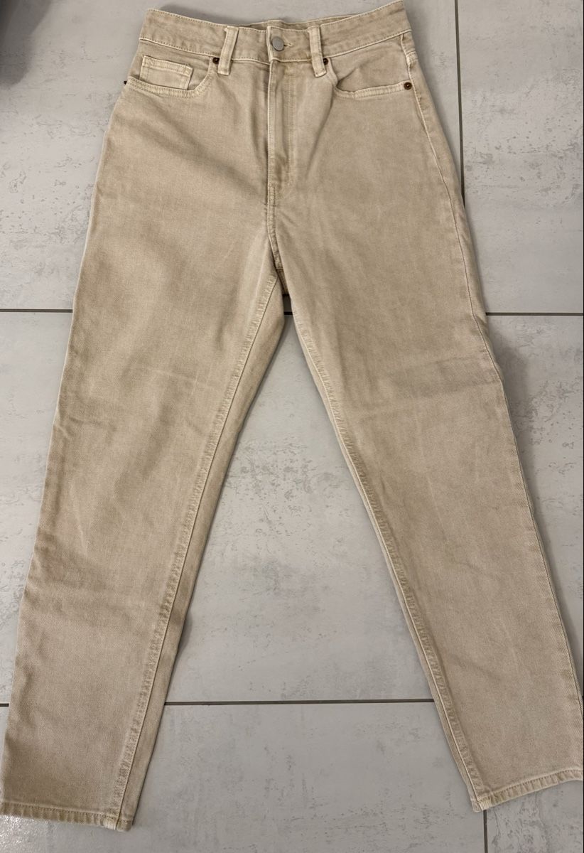H&M Jeans: H&M Beige Jeans – Nuovo (secondo la descrizione) da Lütisburg venduto da Patty_fer