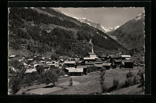 Cartoline postali: Fiesch, Ortsansicht aus der Vogelschau,  – Usato da Berlin venduto da bartko-reher