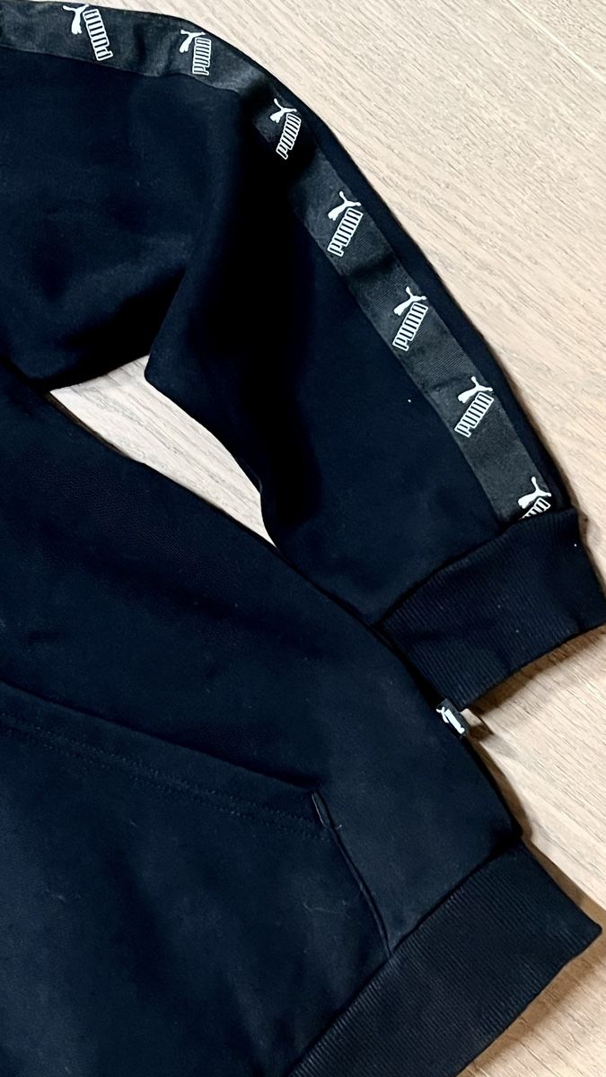 Puma Maglioni & Felpe: Puma Kapuzenpullover Gr.S - Top Zustand – Usato da Visp venduto da bluenero 2