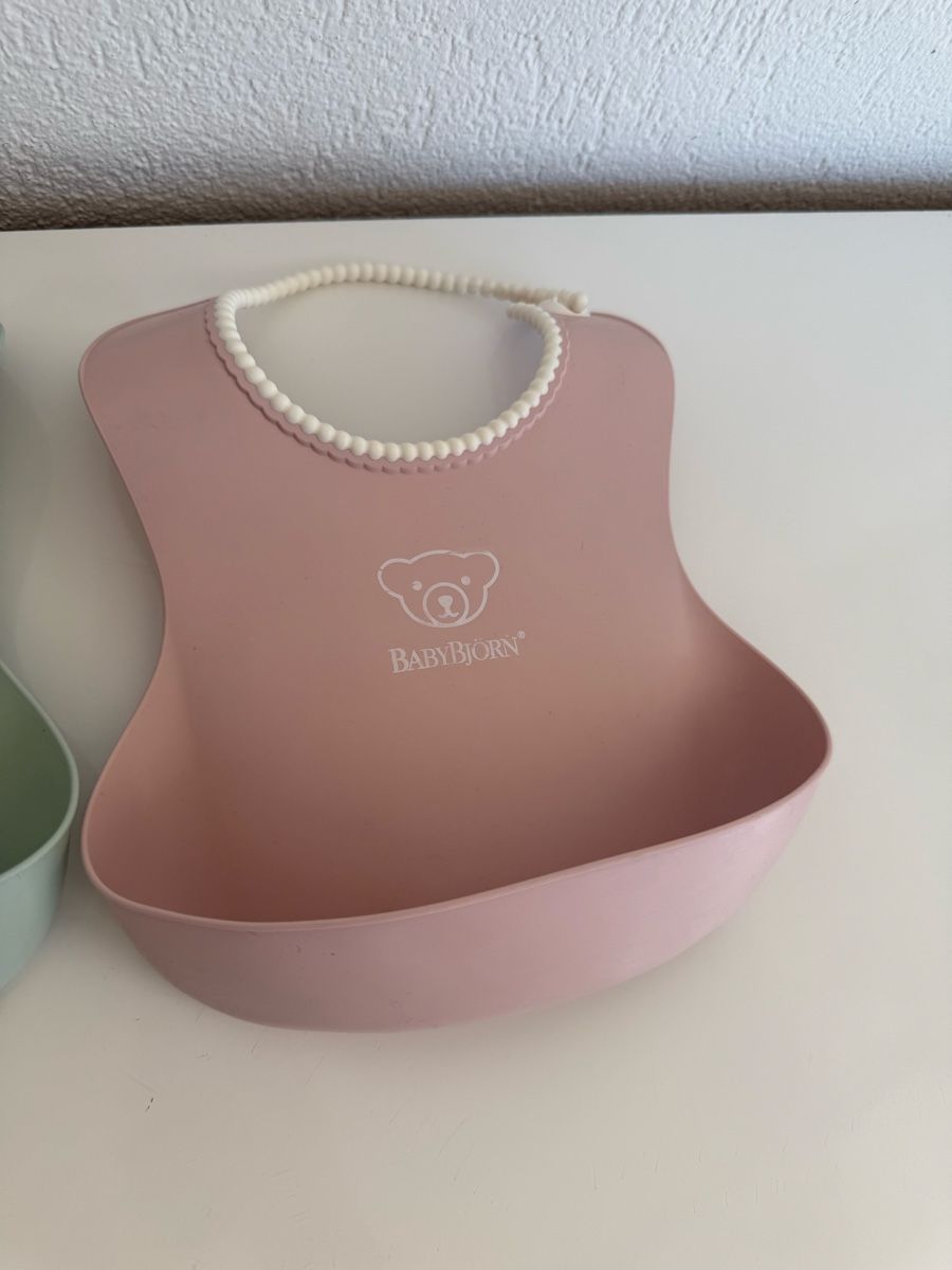 Babybjörn Repas pour bébés: Babybjörn Lätzchen – Neuf (Voir description) à Gossau SG par cuk_fyc6 2
