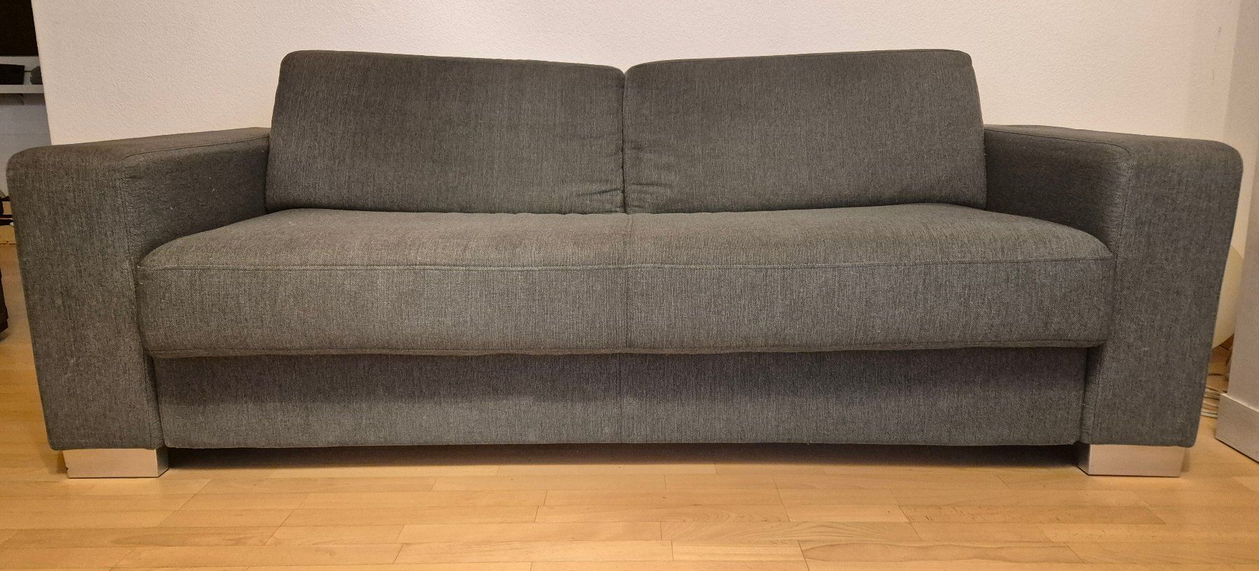 Interio Divani: Sofa 2.5er mit Bettfunktion anthrazit (Interio WILSON) – Usato da Horgen venduto da Carmensimone
