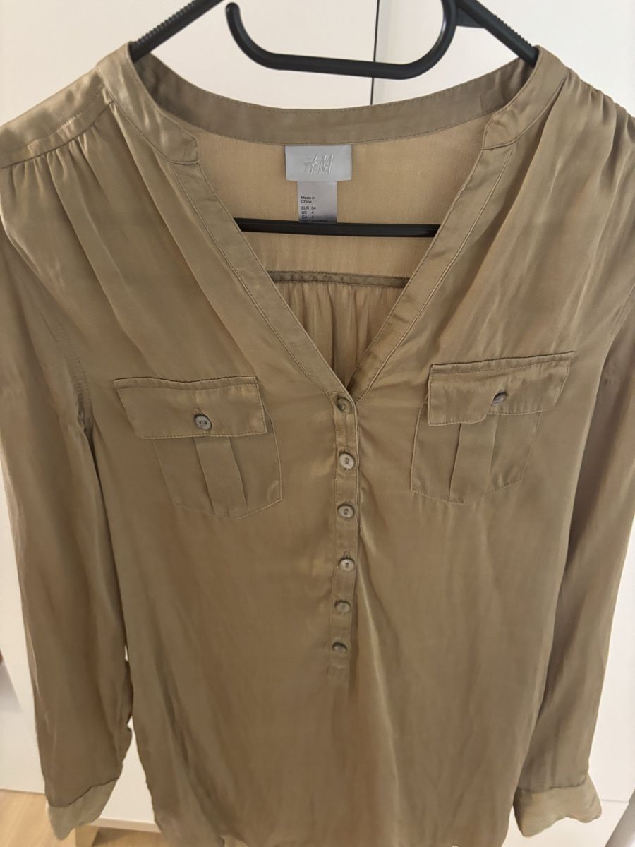 Lotti di vestiti: Blusen-Set Grösse 34 – Usato da Geroldswil venduto da ele_7hkp 3
