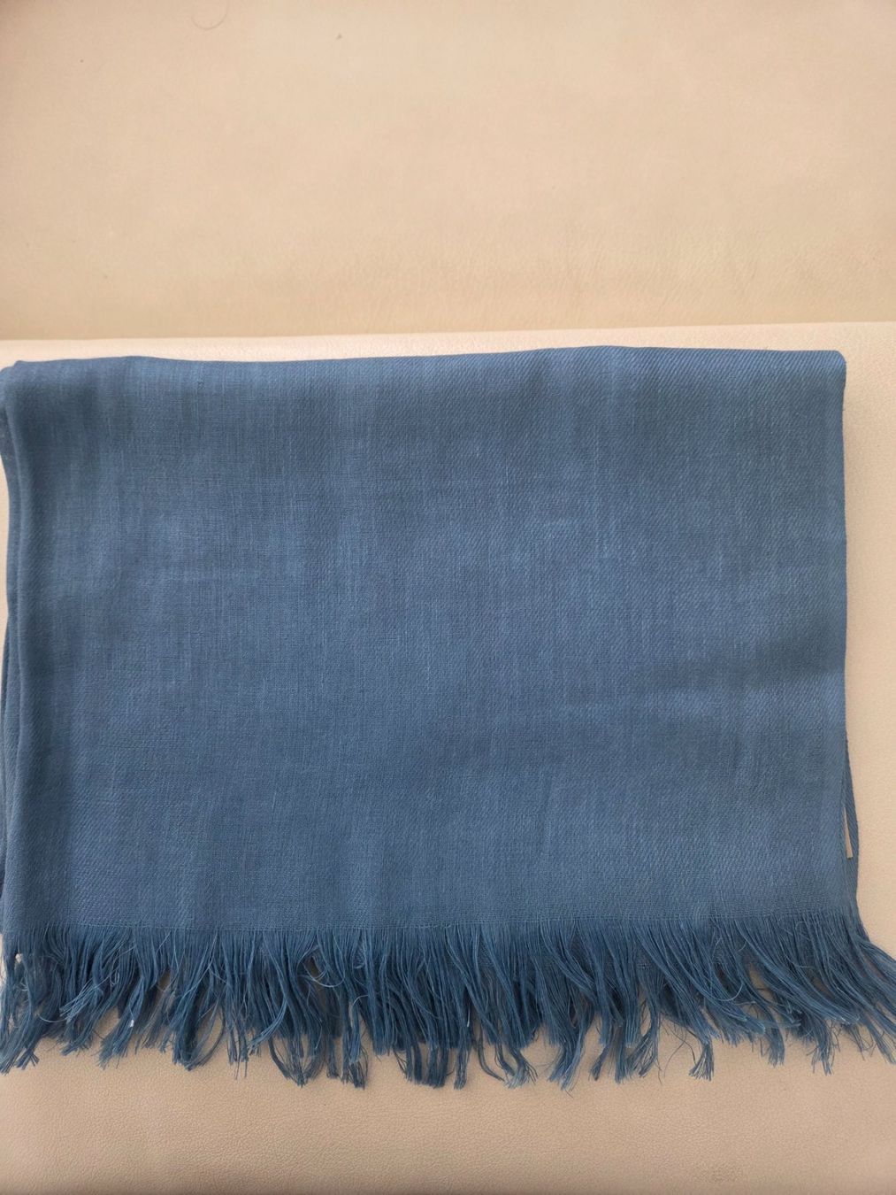 Burberry Foulard & Sciarpe: NEW!! Sciarpa Burberry azzurra, lino e seta – Nuovo e nell'imballaggio originale da Chiasso venduto da Ann58