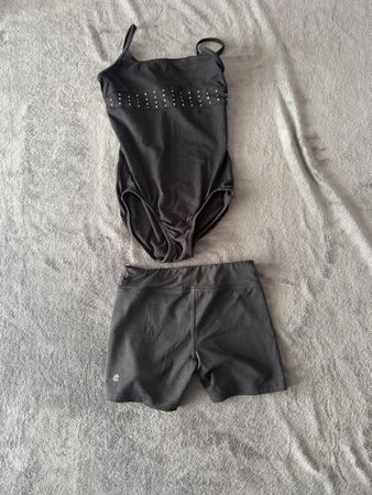 Turndress Kunstturnen Geräteturnen ink. Hose Gr. 122