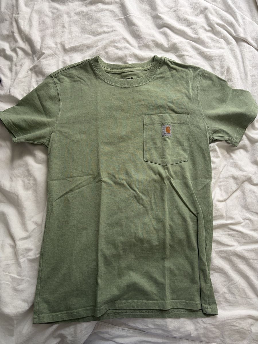 Carhartt T-shirt: Carhartt Tshirt- Grösse XS – Nuovo (secondo la descrizione) da Aarberg venduto da nin_zzw5