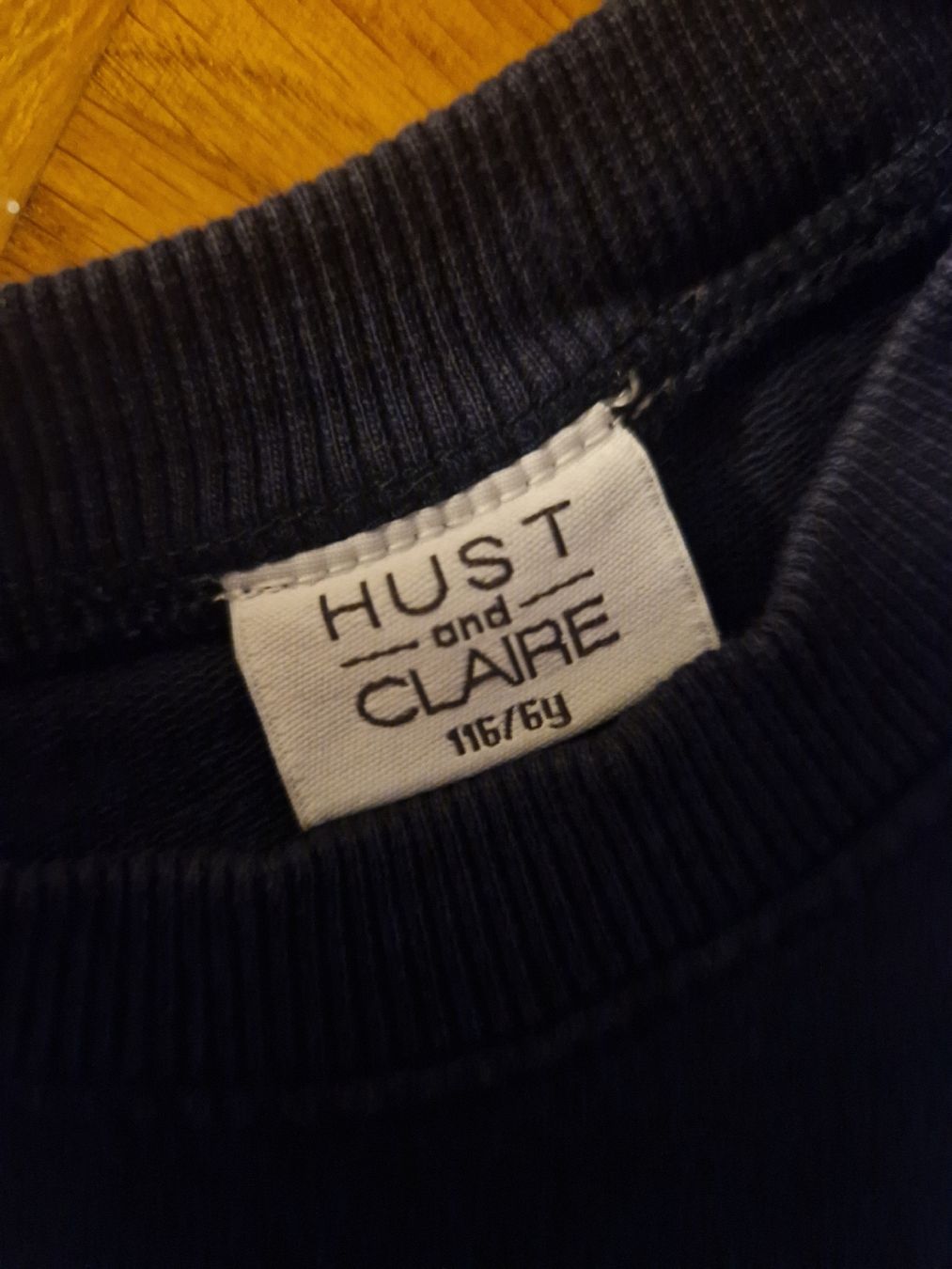 Pullover & Sweatshirts: Winterlicher Kinder-Pulli mit Pinguin-Motiv, Grösse 116 – Gebraucht aus Zürich von Nis96e 1