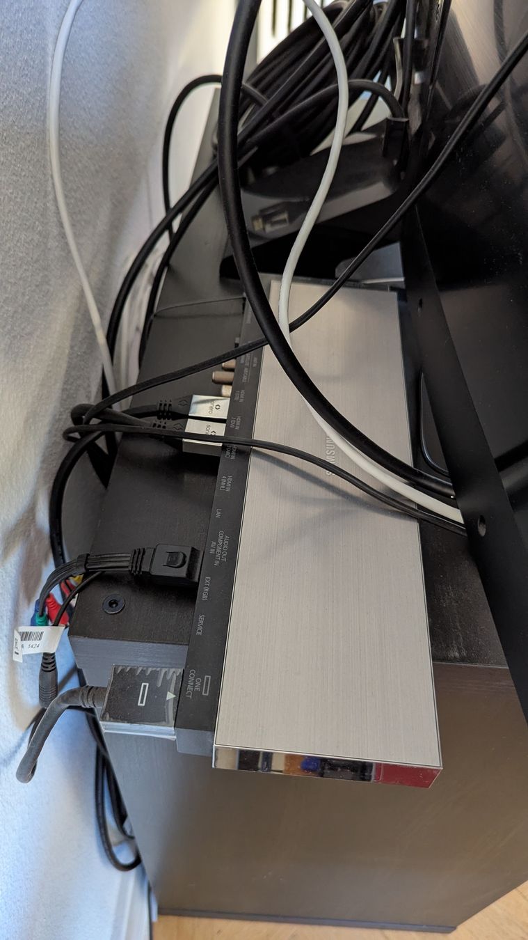 Samsung Televisori: Samsung 4K Smart TV – Usato da Biel/Bienne venduto da StrawGuy 3